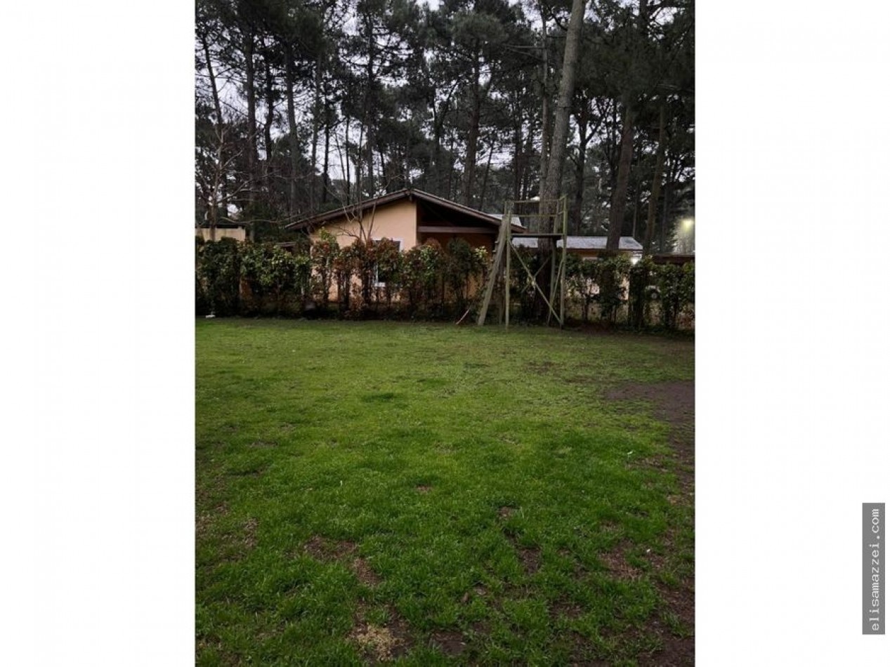 CASA EN VENTA - PINAMAR