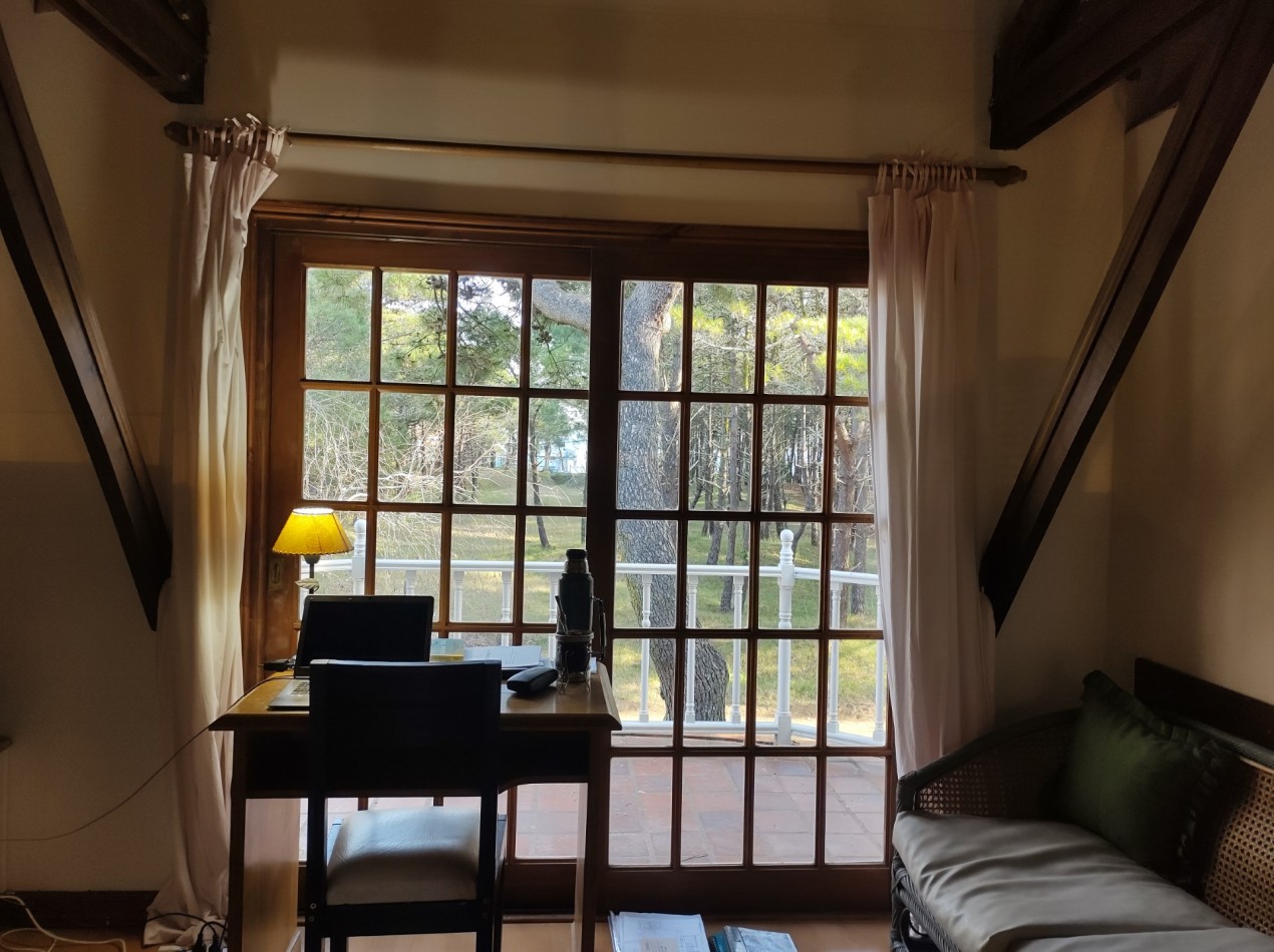 CASA EN VENTA - PINAMAR