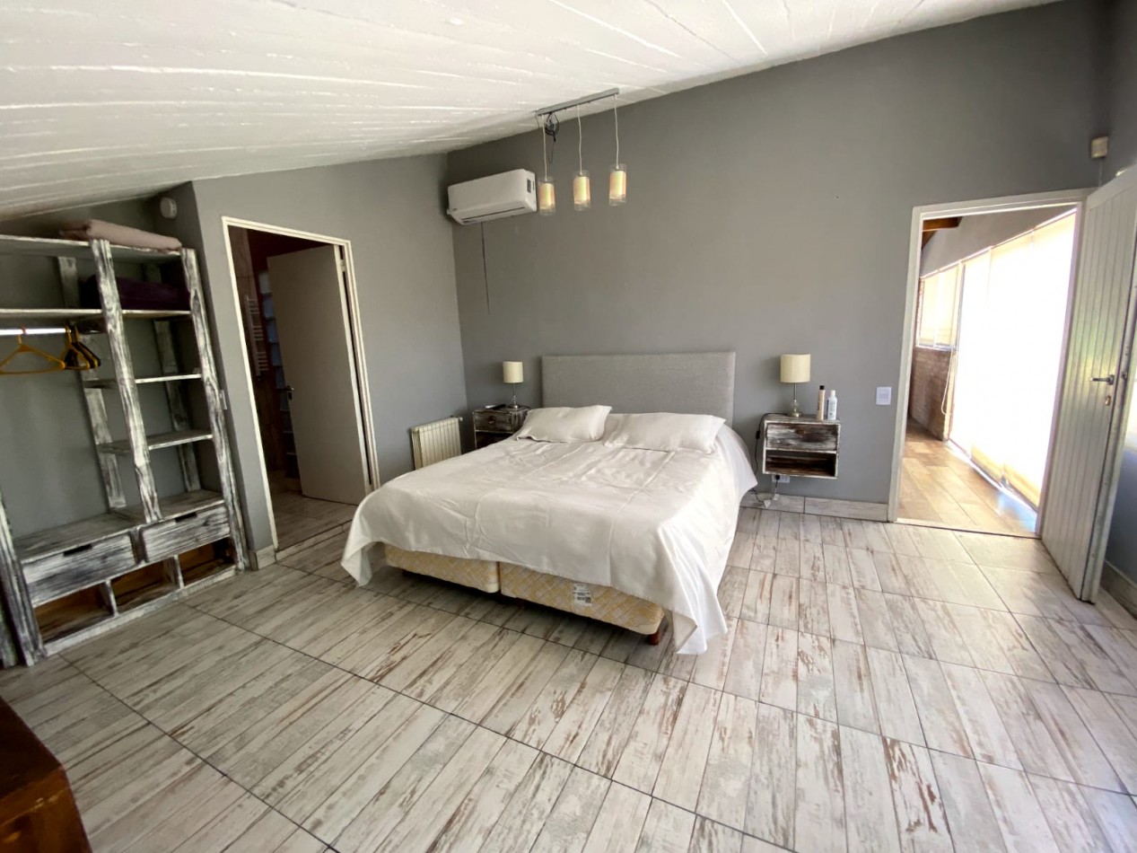 CASA EN VENTA - PINAMAR