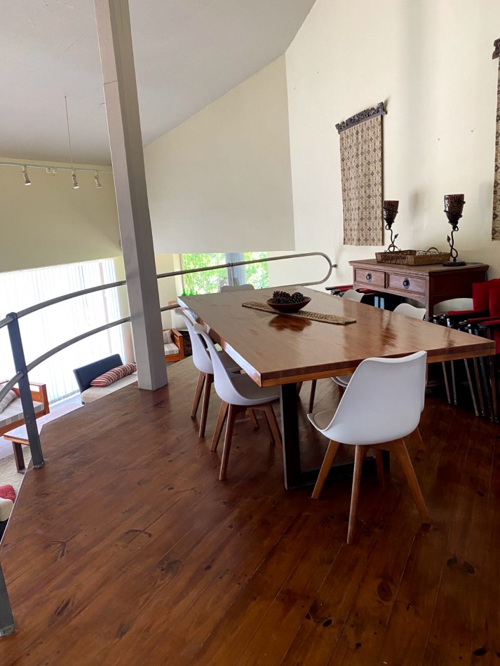 CASA EN VENTA - PINAMAR