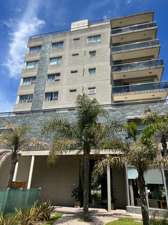 DEPARTAMENTO EN VENTA - PINAMAR