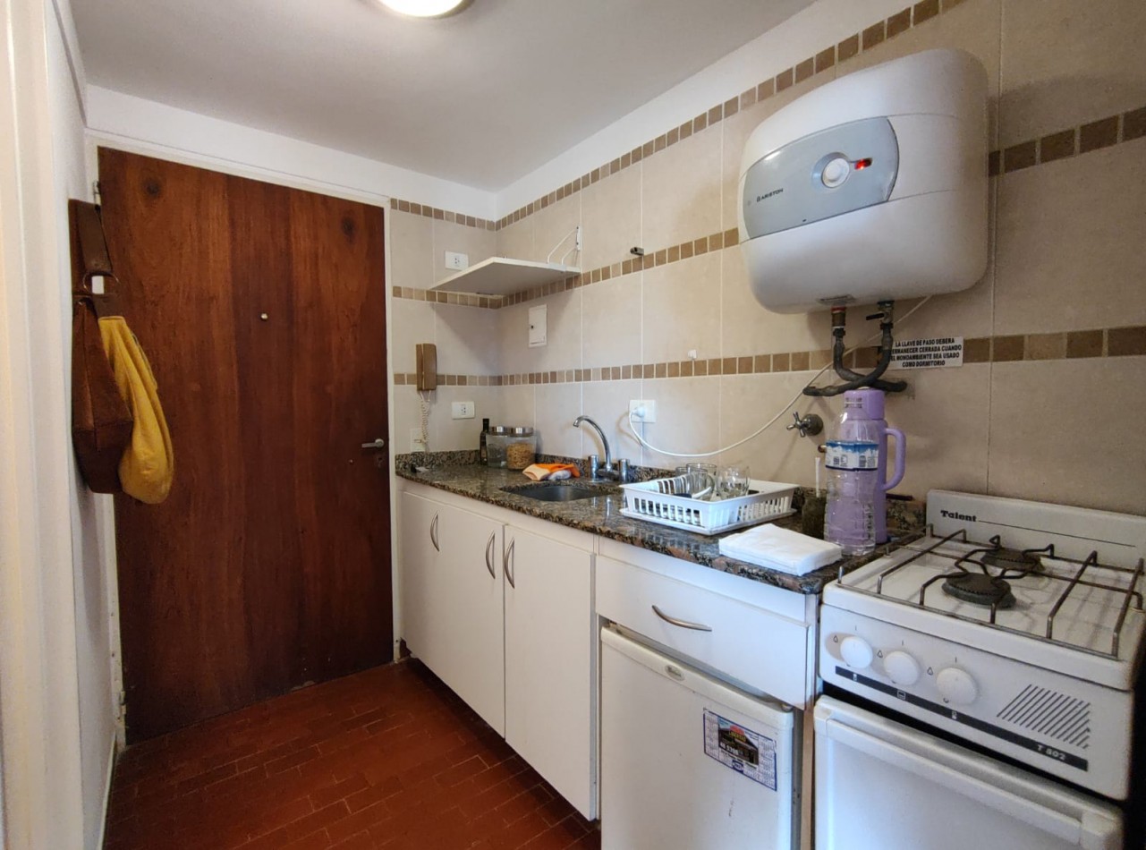 DEPARTAMENTO MONOAMBIENTE EN VENTA - PINAMAR CENTRO