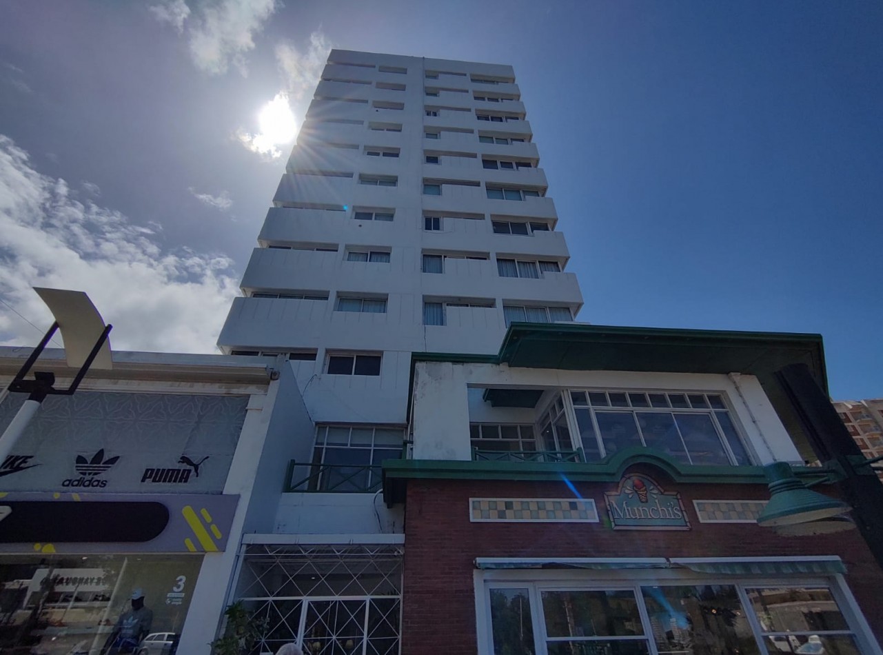 DEPARTAMENTO TRES AMBIENTES - TIPO DUPLEX - EN VENTA - PINAMAR