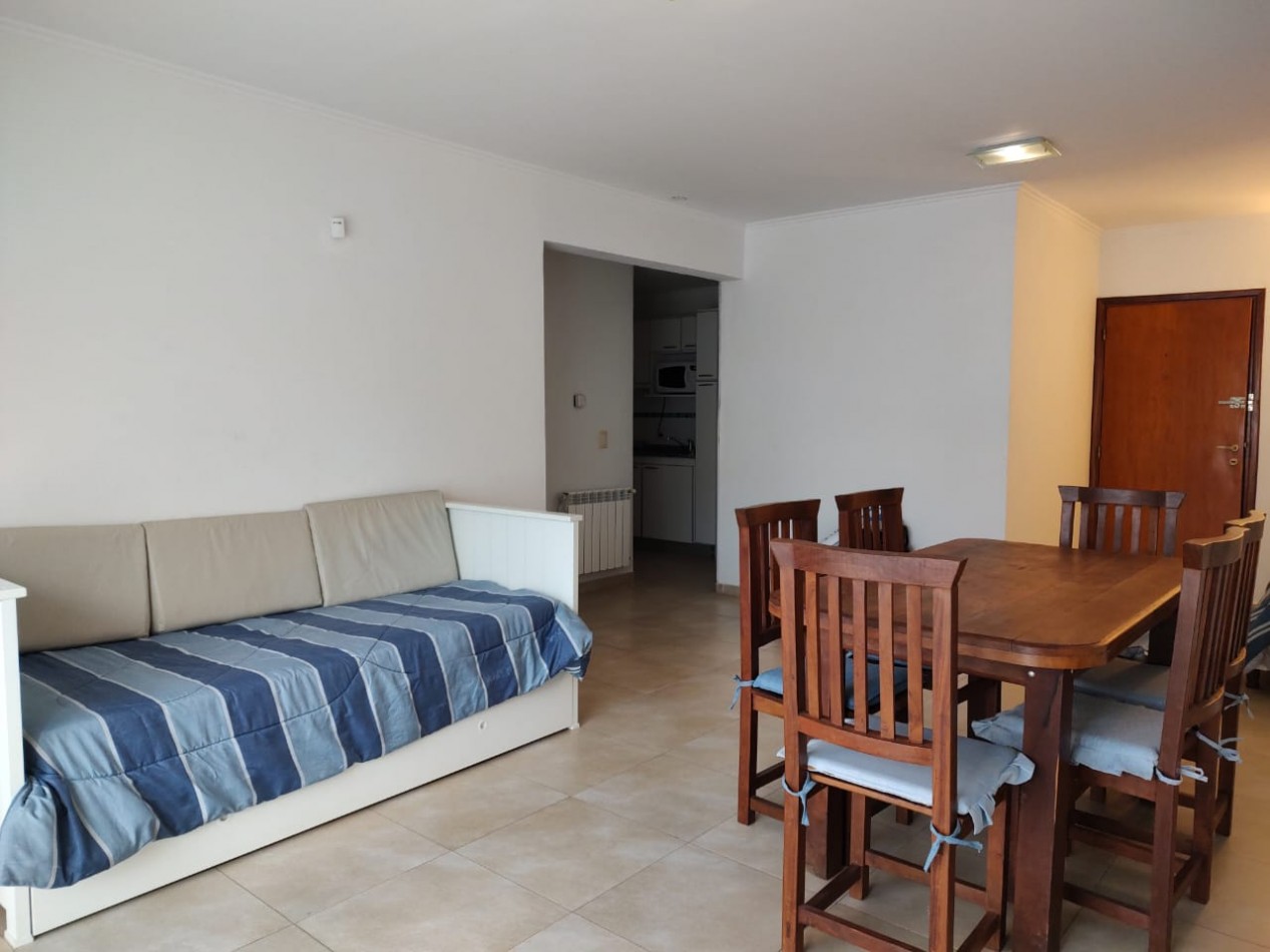 DEPARTAMENTO DOS AMBIENTES EN VENTA - PINAMAR CENTRO