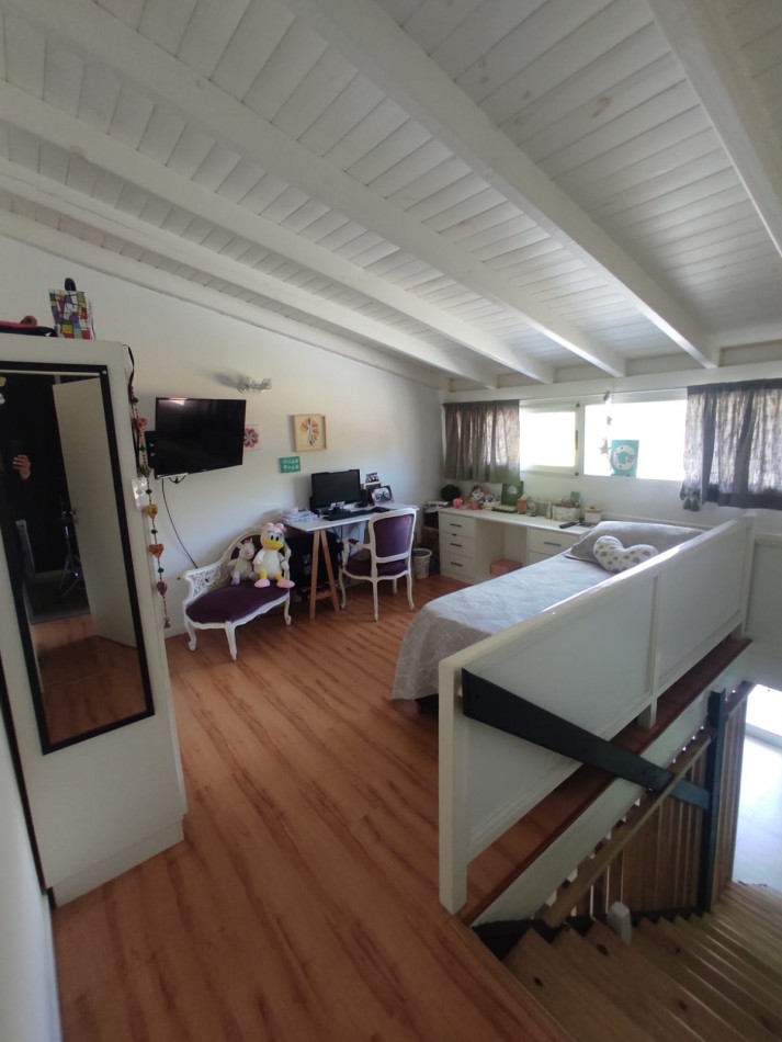 DEPARTAMENTO CUATRO AMBIENTES - EN VENTA- PINAMAR CENTRO