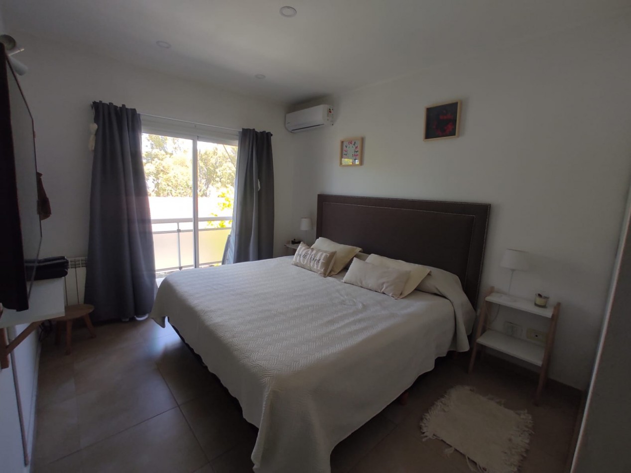 DEPARTAMENTO CUATRO AMBIENTES - EN VENTA- PINAMAR CENTRO