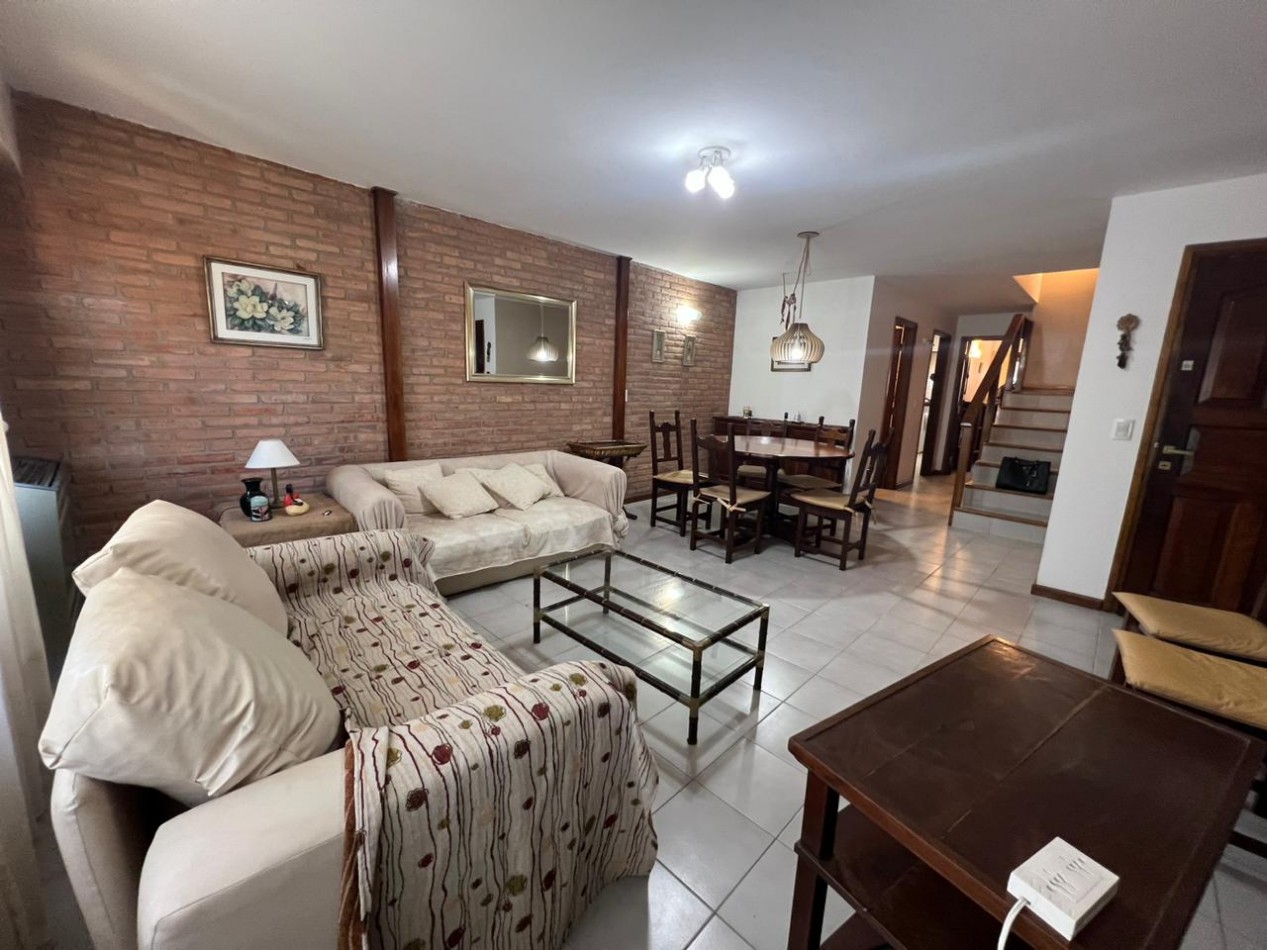 DEPARTAMENTO EN VENTA - FRENTE AL MAR - PINAMAR