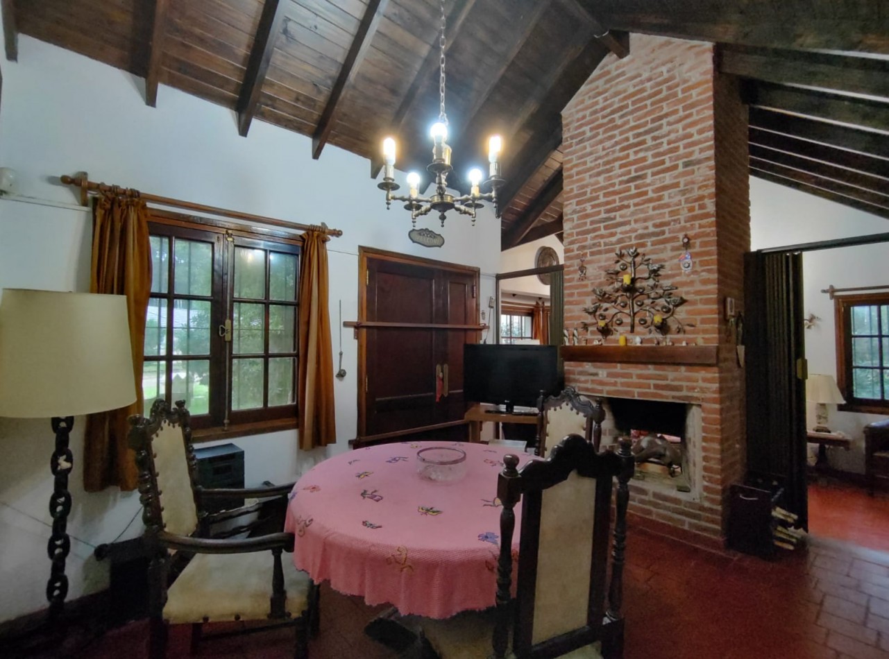 CASA EN VENTA - PINAMAR NORTE - SOBRE DOS LOTES