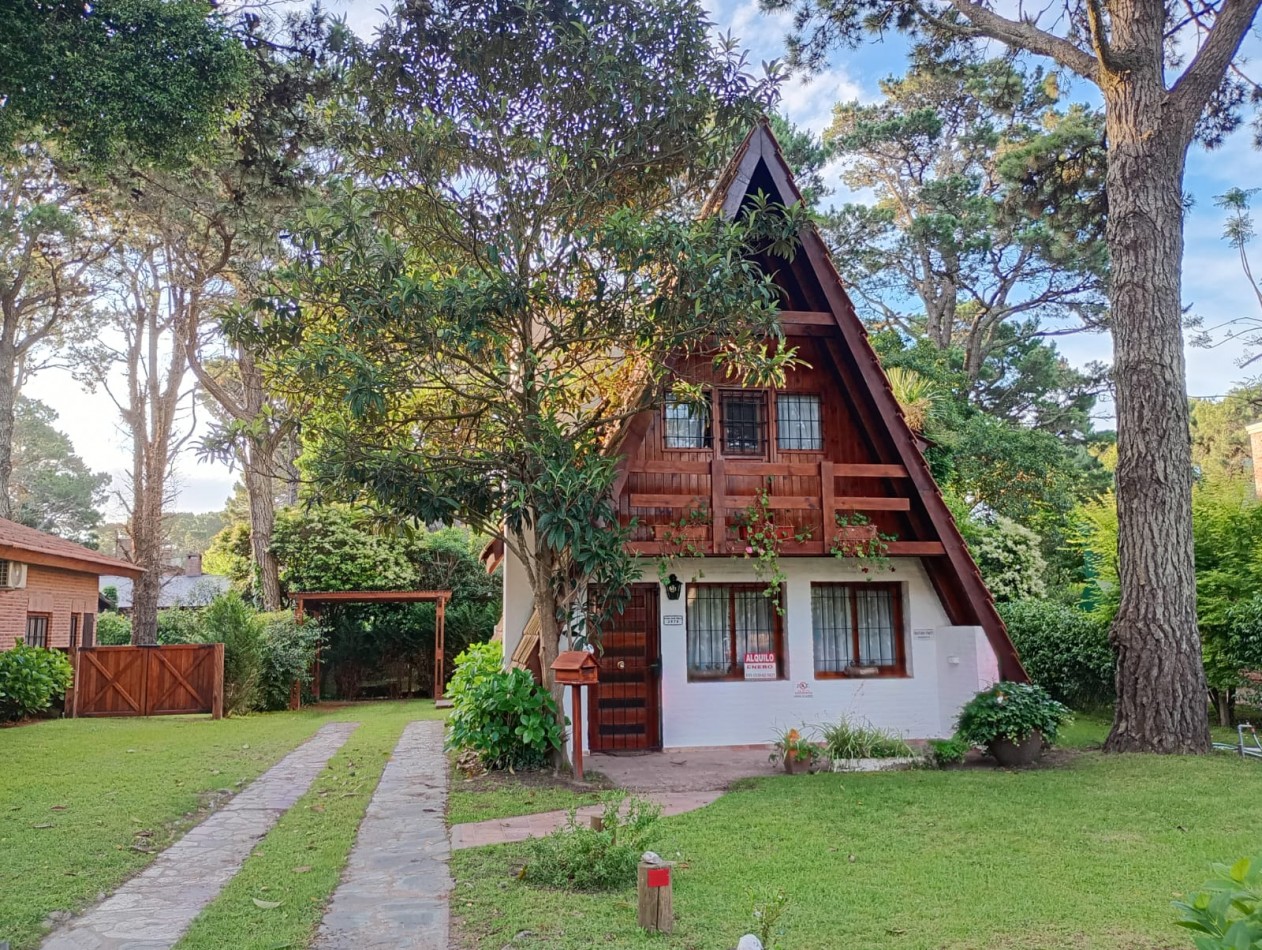 CASA EN ALQUILER VERANO 2024 - PINAMAR