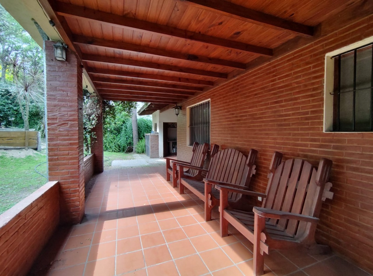 CASA EN VENTA - PINAMAR - OPORTUNIDAD