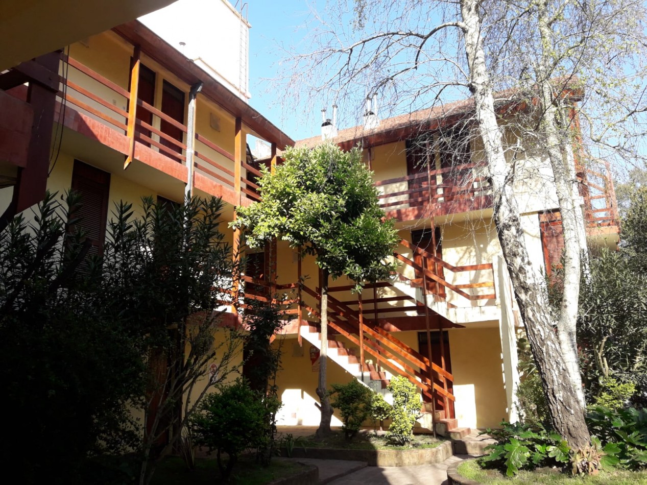 DEPARTAMENTO TRES AMBIENTES - ALQUILER VERANO 2025 - PINAMAR CENTRO