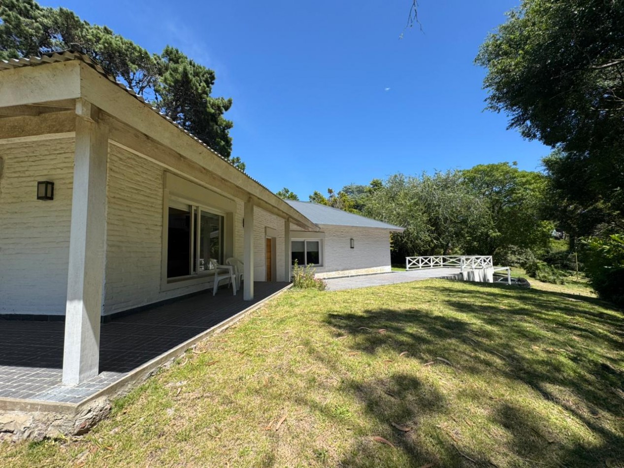 CASA EN VENTA CERCA DEL MAR - PINAMAR 