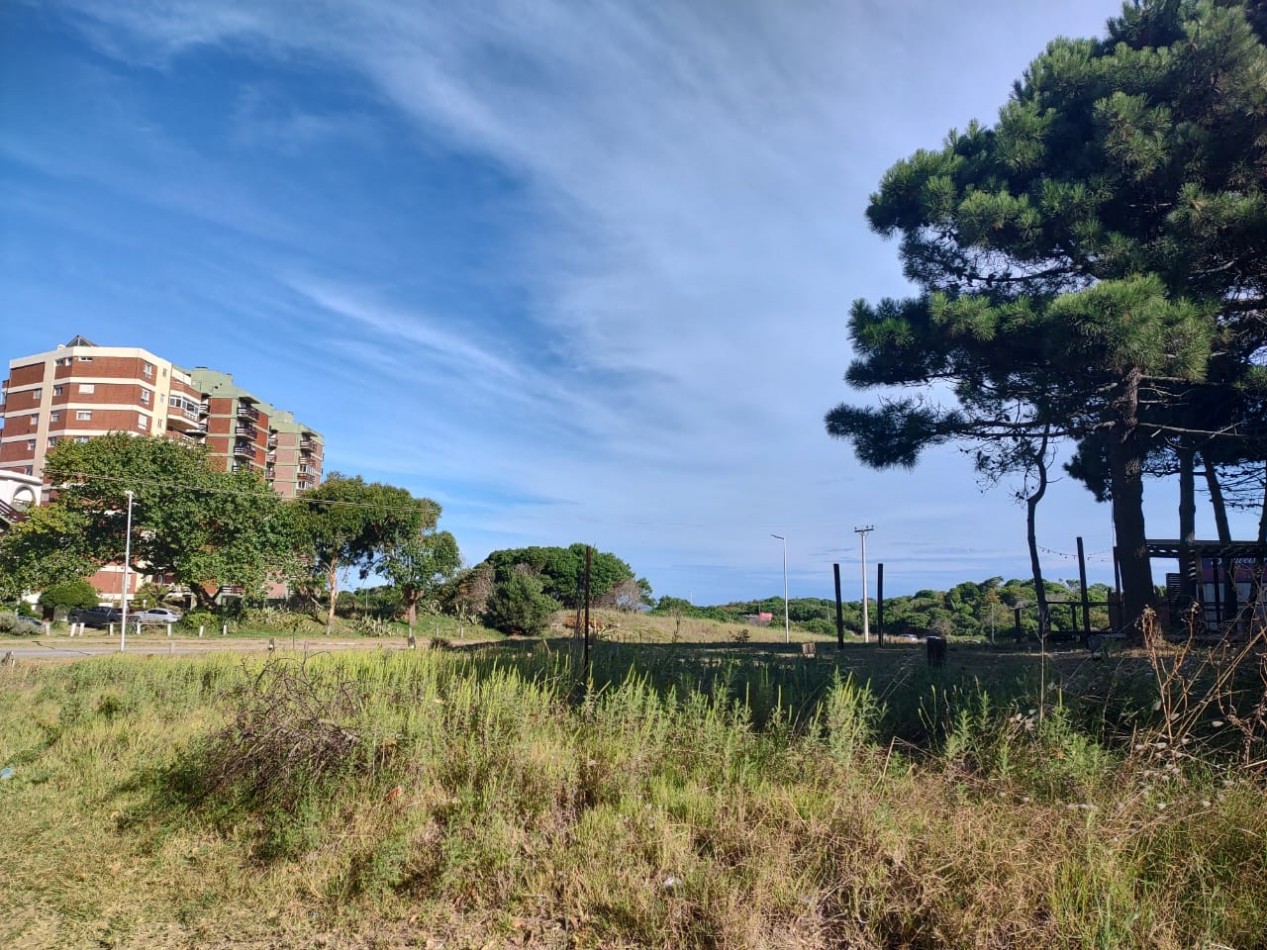 LOTE MULTIFAMILIAR EN VENTA - PINAMAR PLAYA