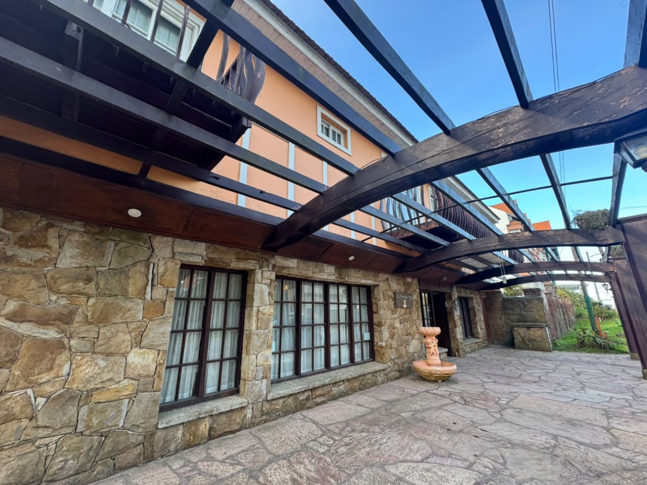 HOTEL EN VENTA A METROS DEL MAR - VILLA GESELL
