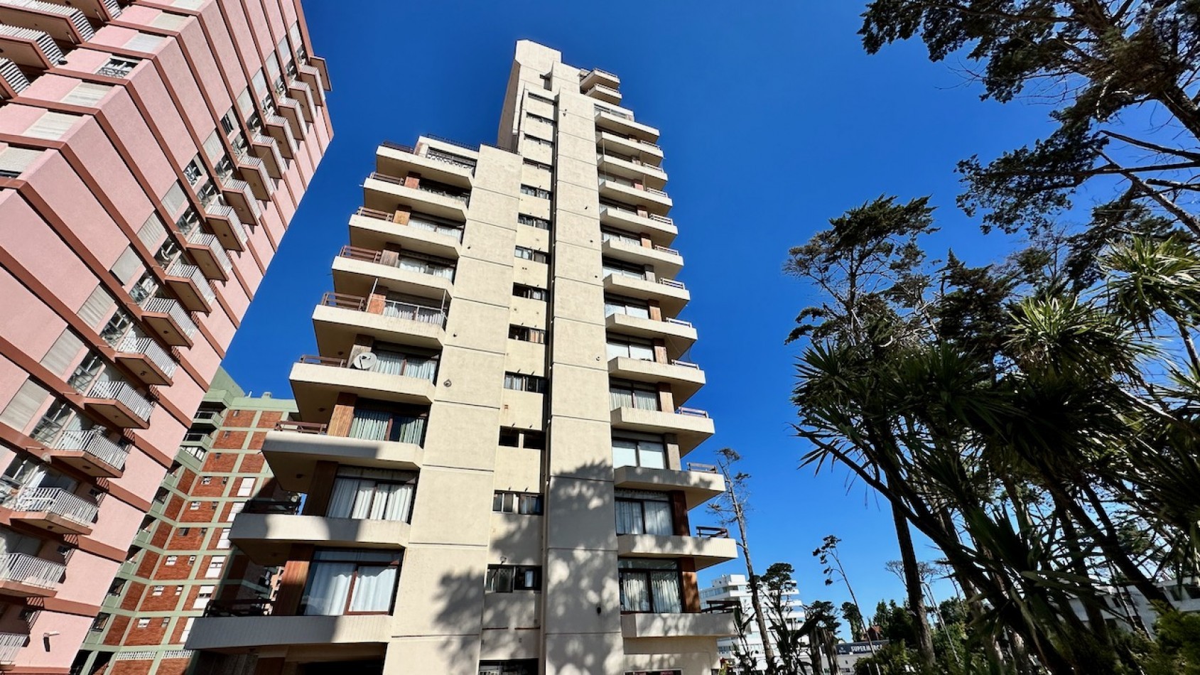 Dto en el centro de Pinamar