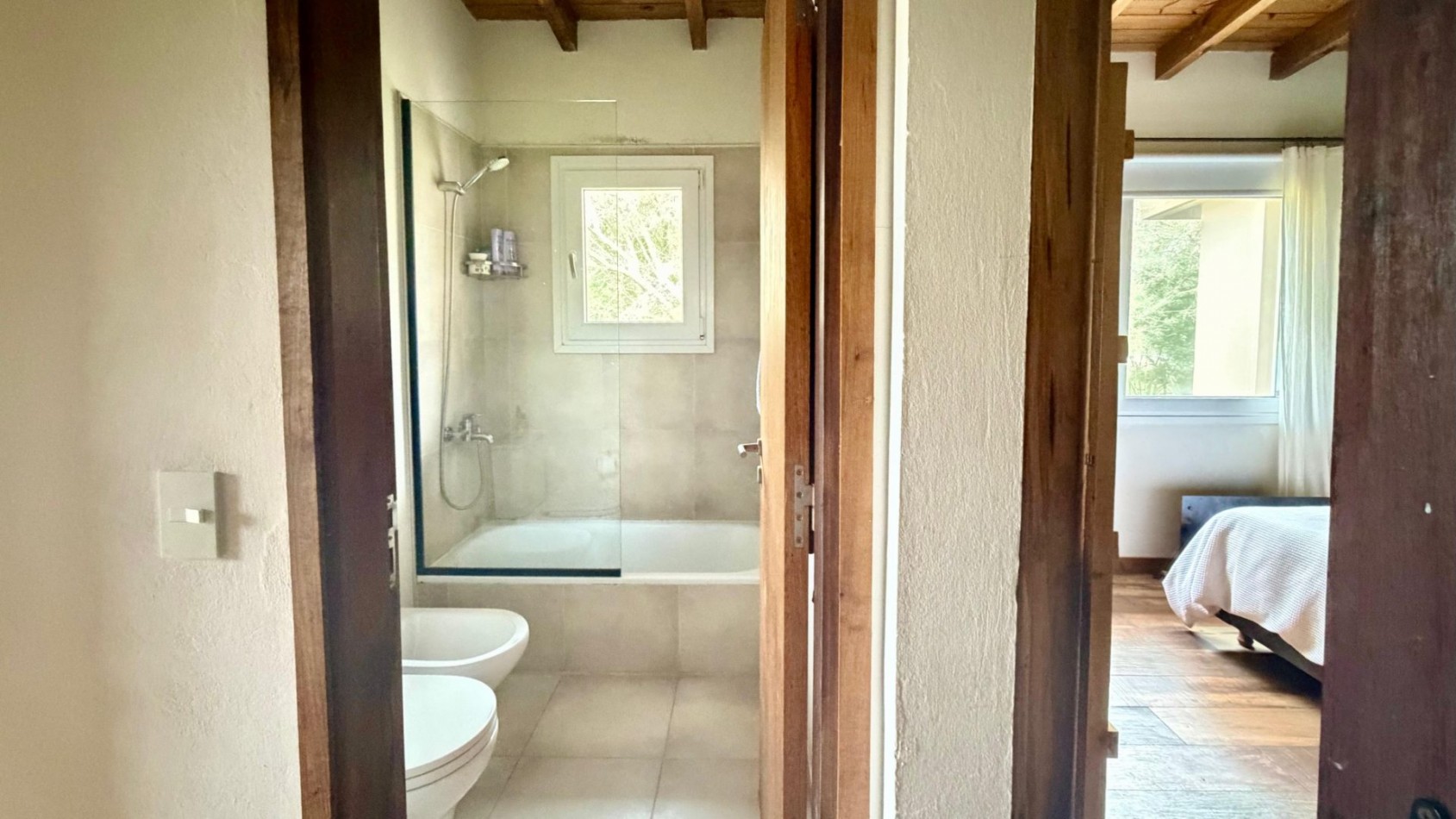 CASA EN ALQUILER ANUAL 