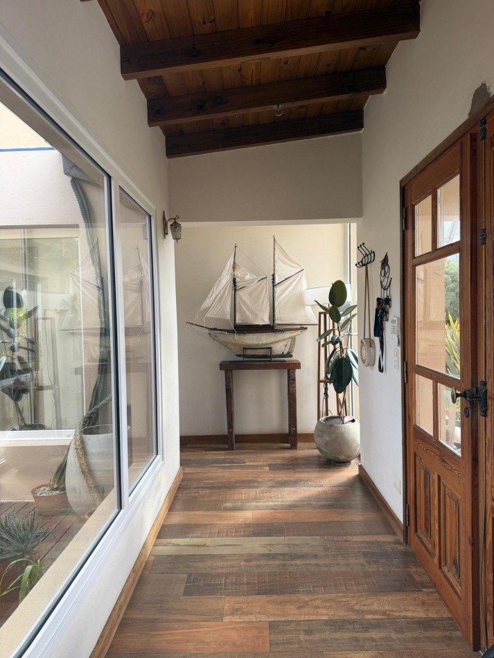 CASA EN ALQUILER ANUAL 