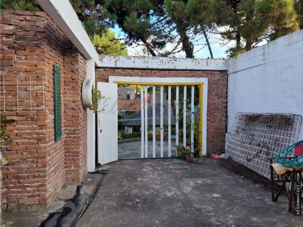 CASA EN VENTA - PINAMAR 