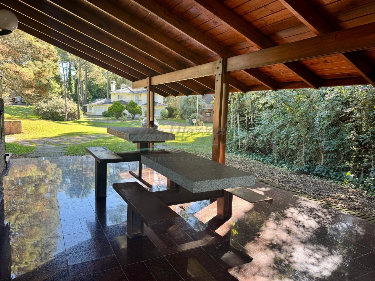 CASA EN ALQUILER TEMPORAL - VERANO 2027 - PINAMAR GOLF