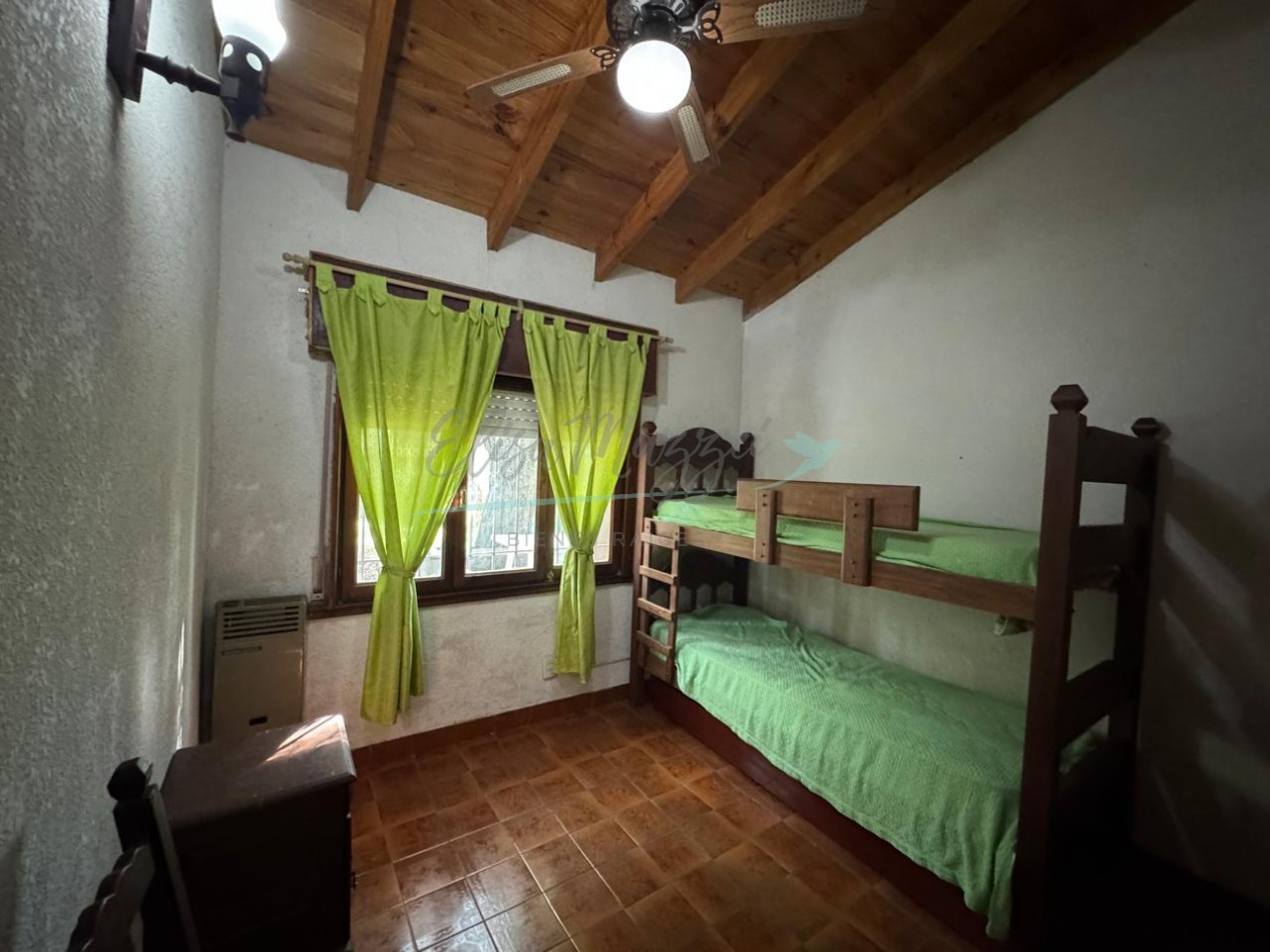CASA EN VENTA - OSTENDE - PINAMAR 