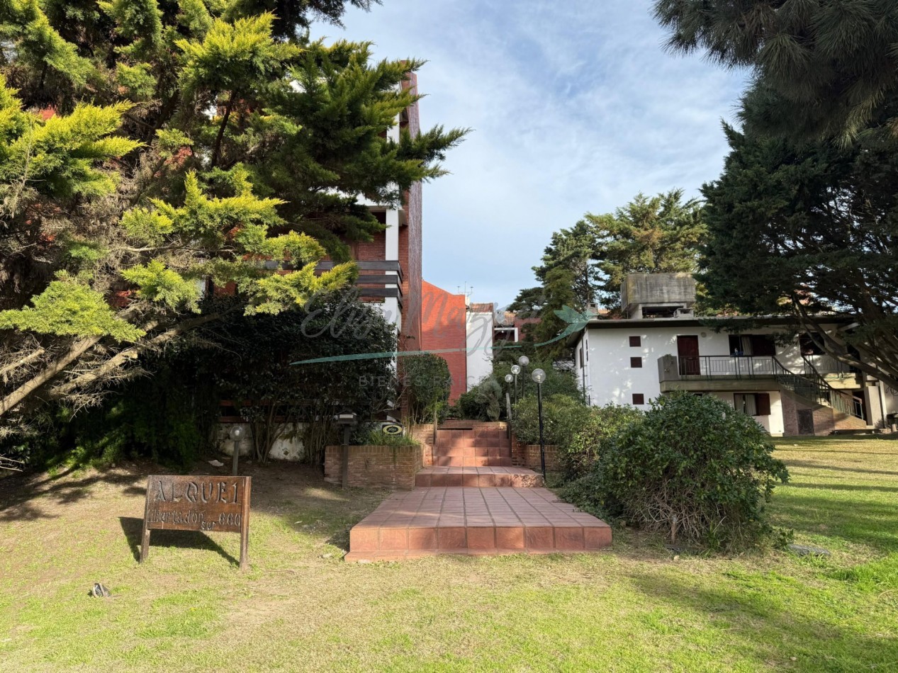 DEPARTAMENTO DOS AMBIENTES EN ALQUILER ANUAL - PINAMAR 