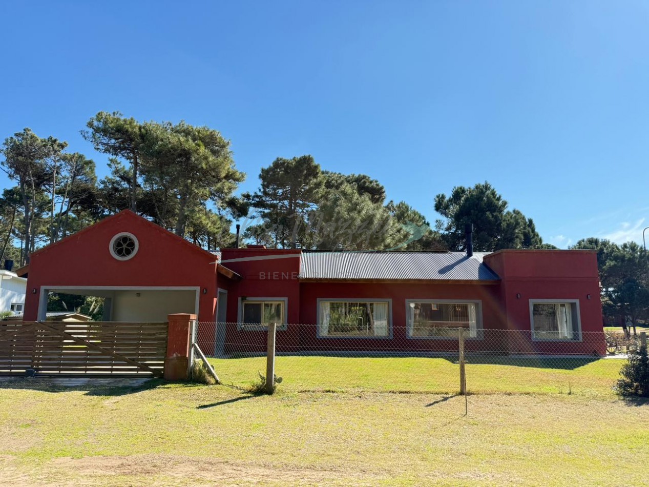 CASA EN VENTA ZONA ALAMOS - PINAMAR 