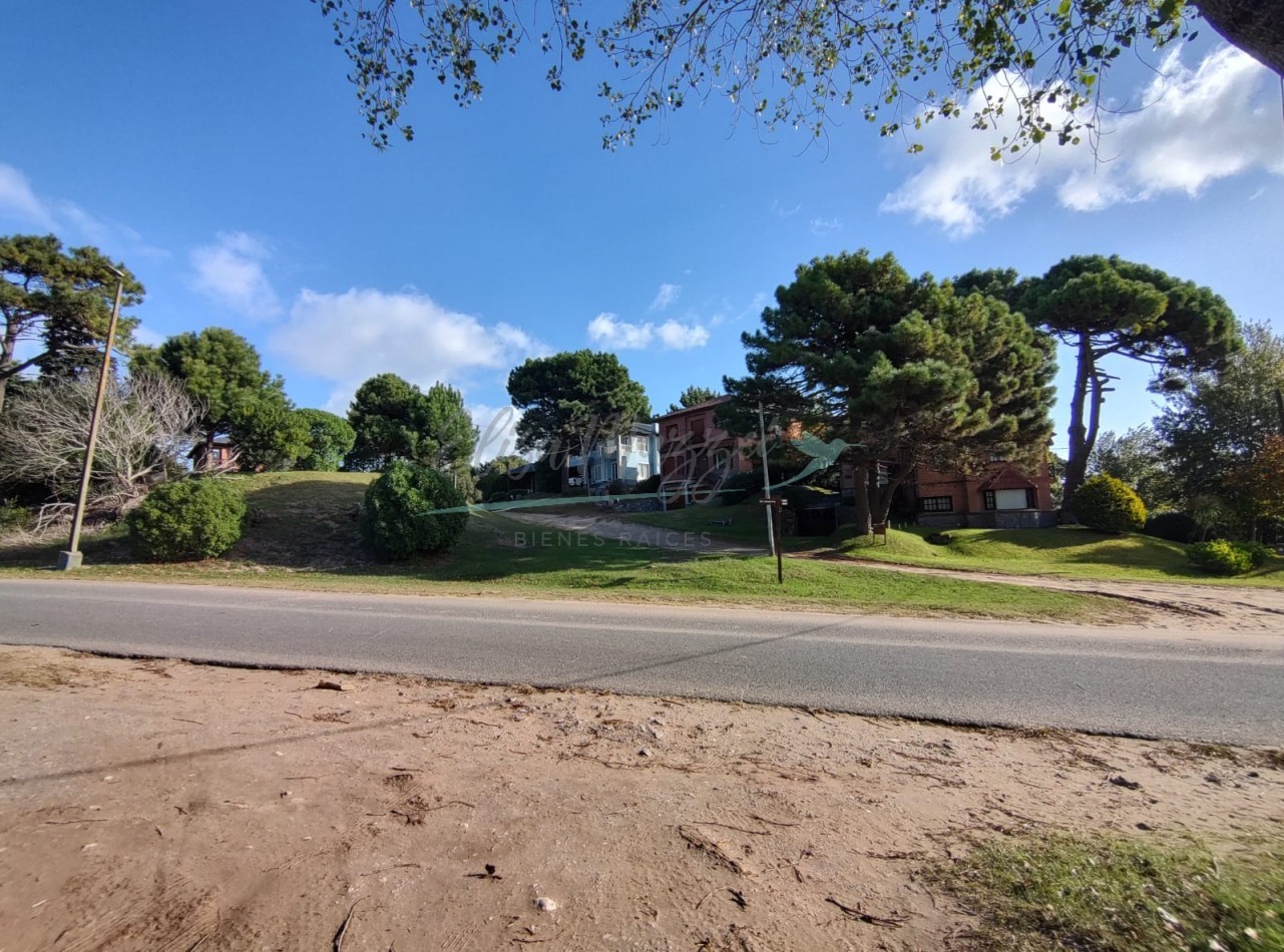 LOTE MULTIFAMILIAR EN VENTA - OPORTUNIDAD - MAR DE OSTENDE