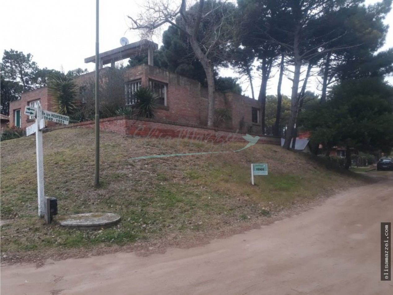 CASA EN VENTA - PINAMAR 