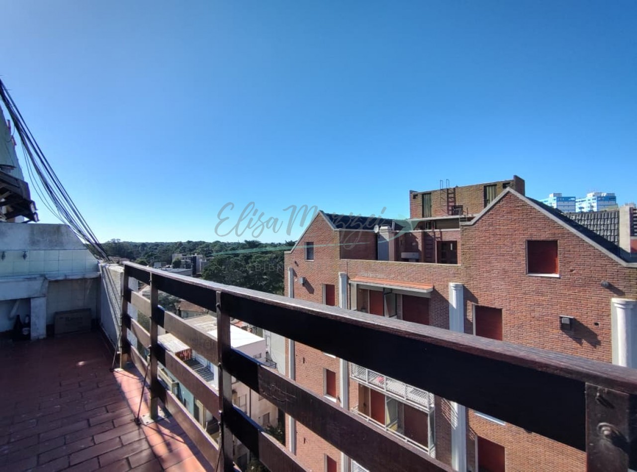DEPARTAMENTO EN ALQUILER - PINAMAR CENTRO
