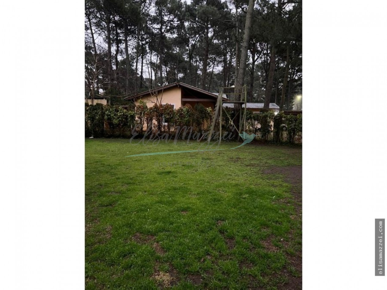 CASA EN VENTA - PINAMAR