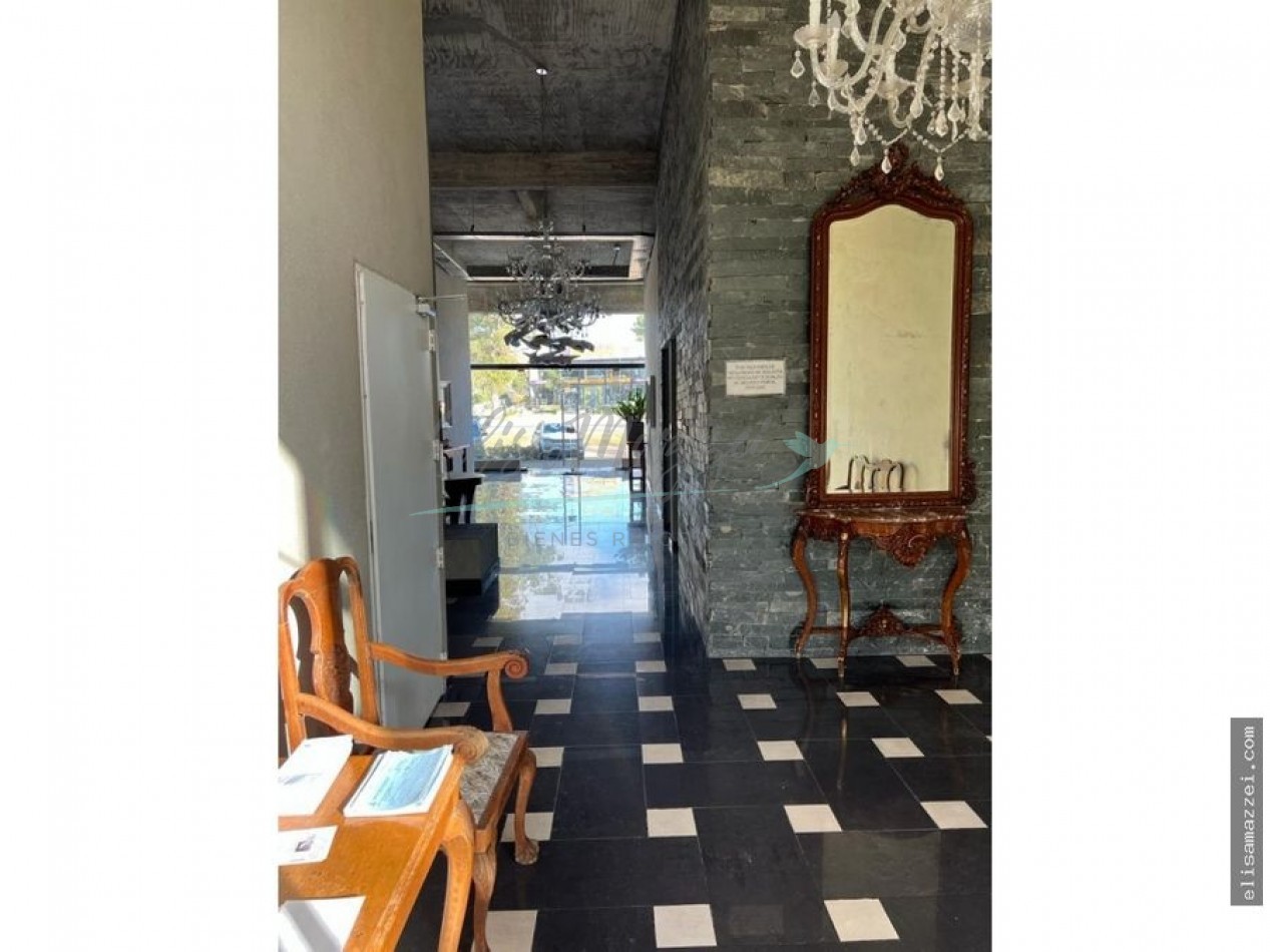 DEPARTAMENTO DOS AMBIENTES EN VENTA - PINAMAR 
