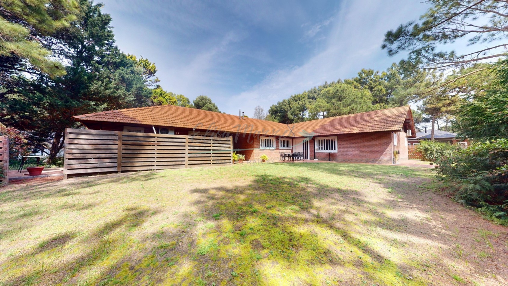 CASA EN ALQUILER - VERANO 2026 - PINAMAR