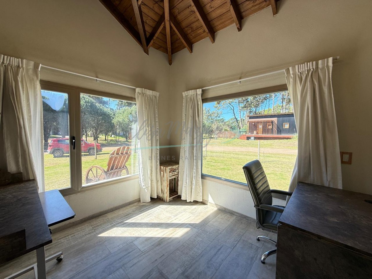 CASA EN VENTA ZONA ALAMOS - PINAMAR 