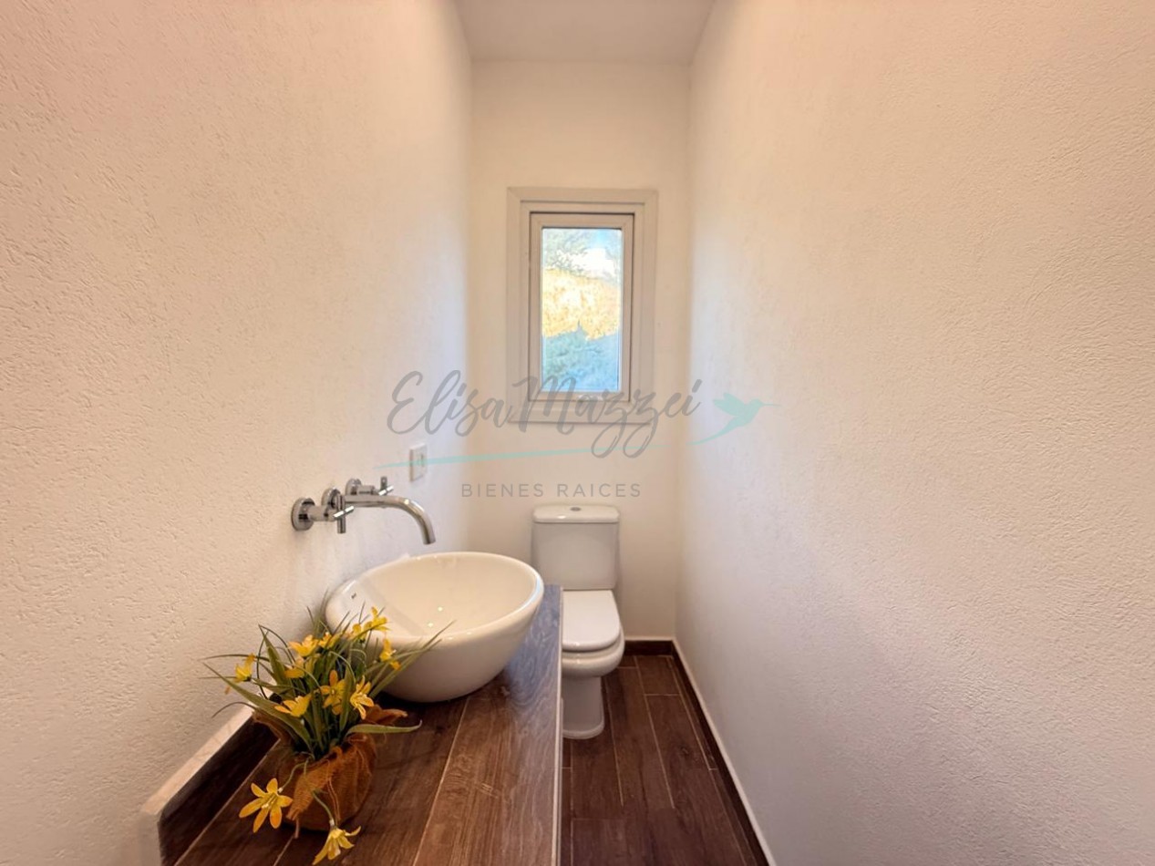 OPORTUNIDAD - CASA EN VENTA - COSTA ESMERALDA