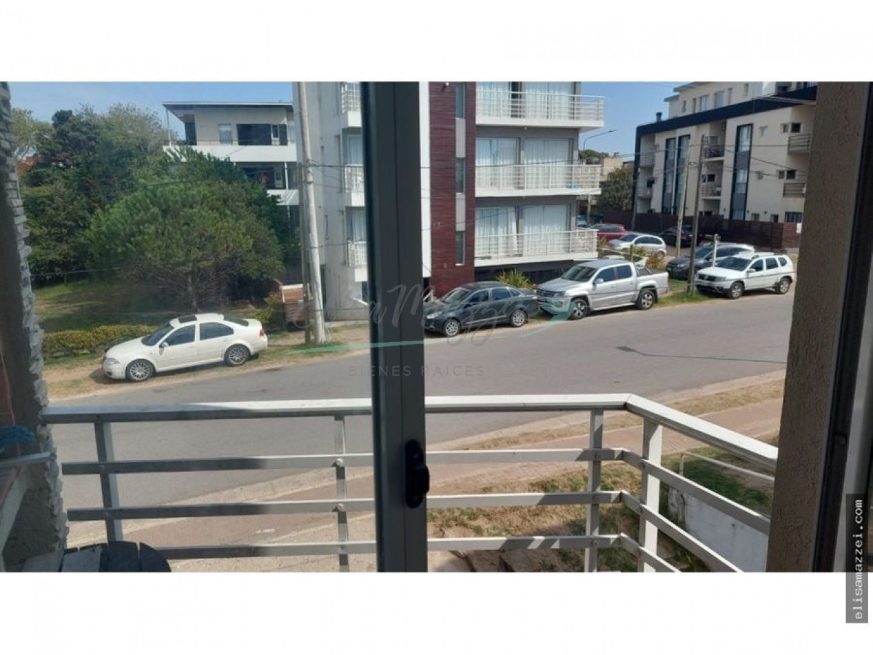 DEPARTAMENTO DOS AMBIENTES EN VENTA - MAR DE OSTENDE 