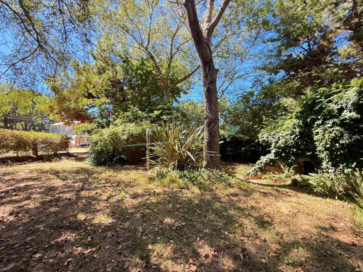 CASA EN VENTA - A METROS DEL MAR - VALERIA DEL MAR