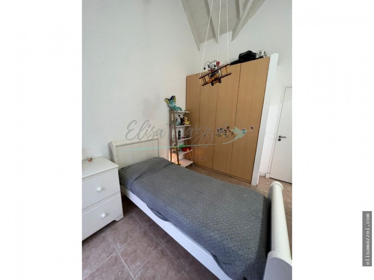 CASA EN VENTA - PINAMAR