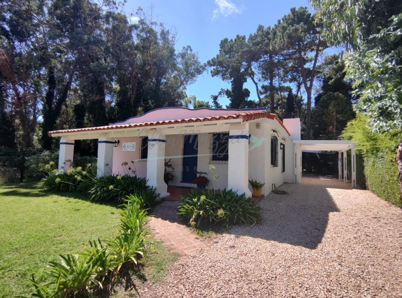 CASA EN VENTA - PINAMAR