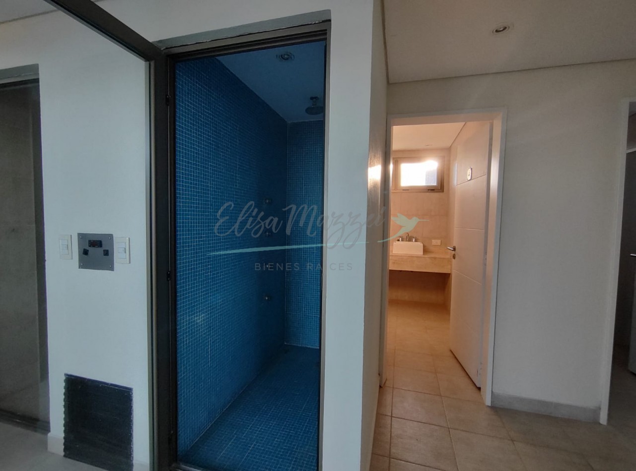 DEPARTAMENTO EN VENTA FRENTE AL MAR - PINAMAR