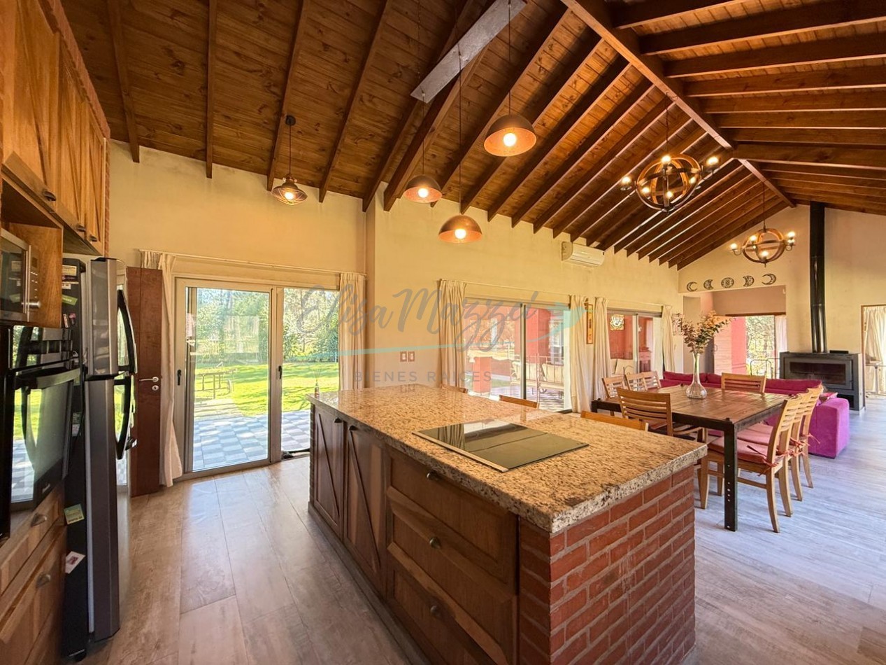 CASA EN VENTA ZONA ALAMOS - PINAMAR 