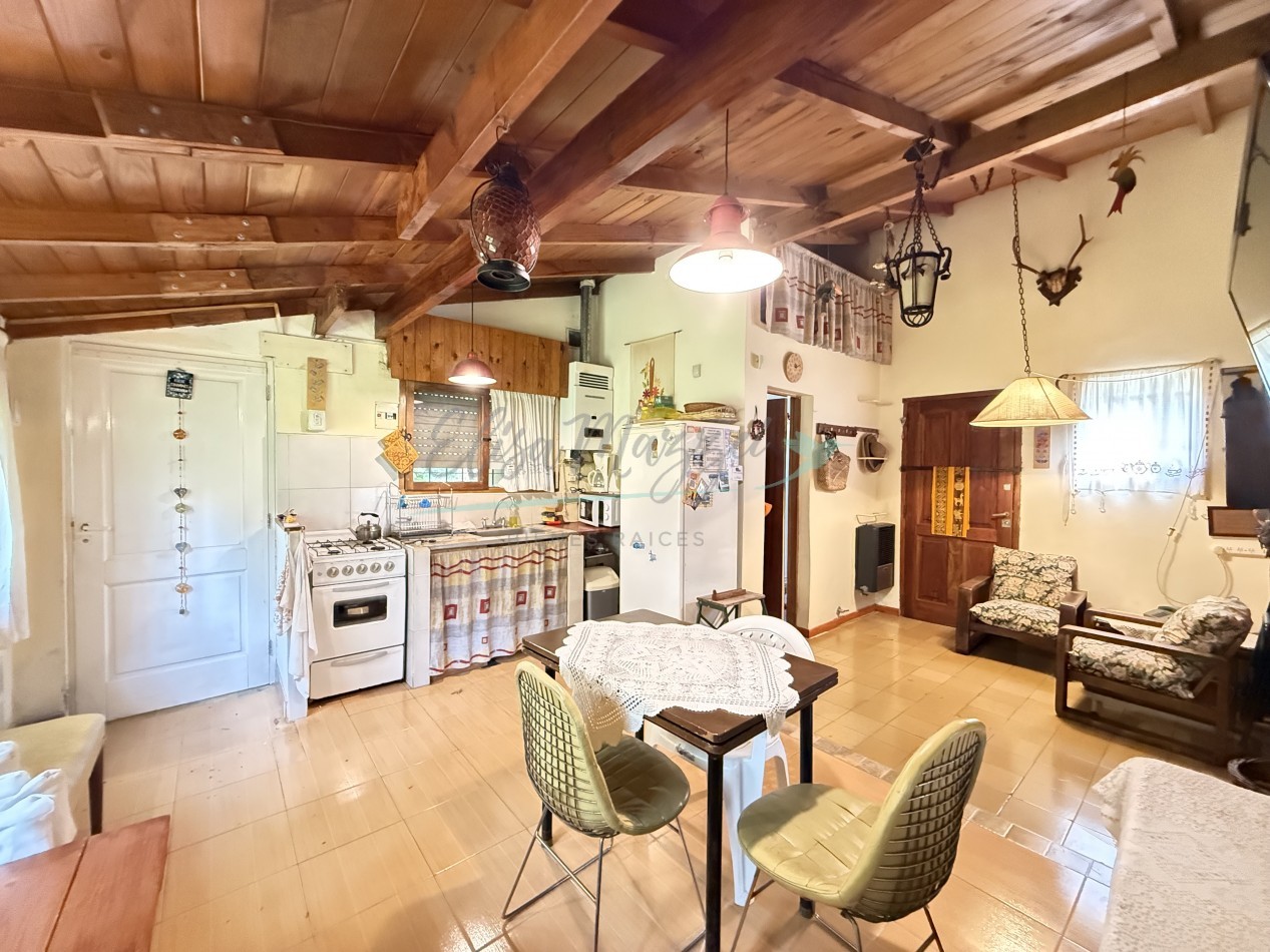 CASA EN VENTA - VALERIA DEL MAR - PINAMAR 