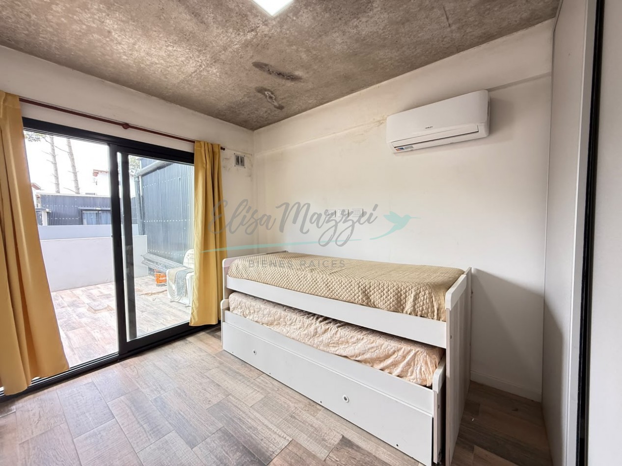 DUPLEX EN VENTA - PINAMAR 