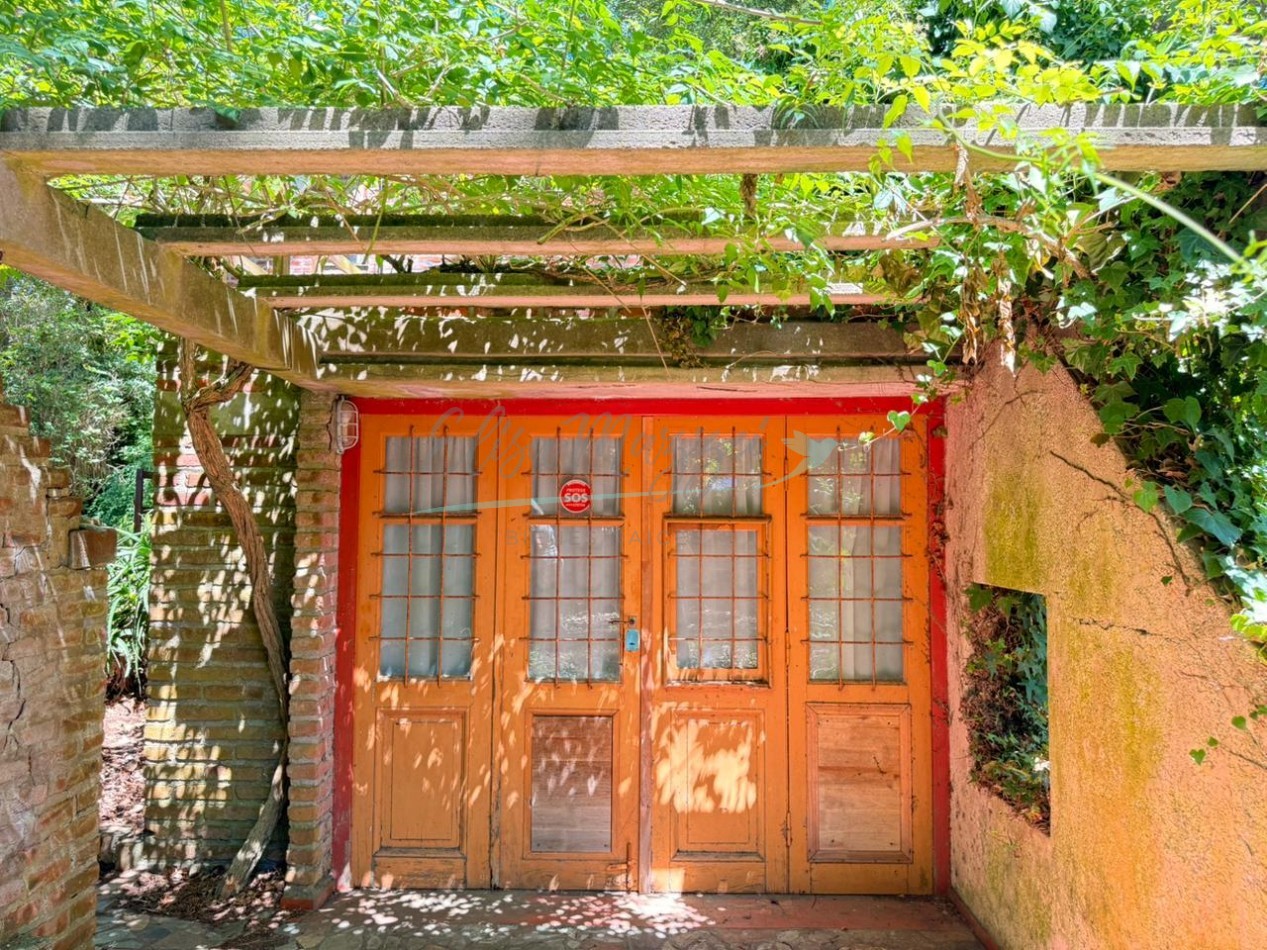 CASA EN VENTA - A METROS DEL MAR - VALERIA DEL MAR