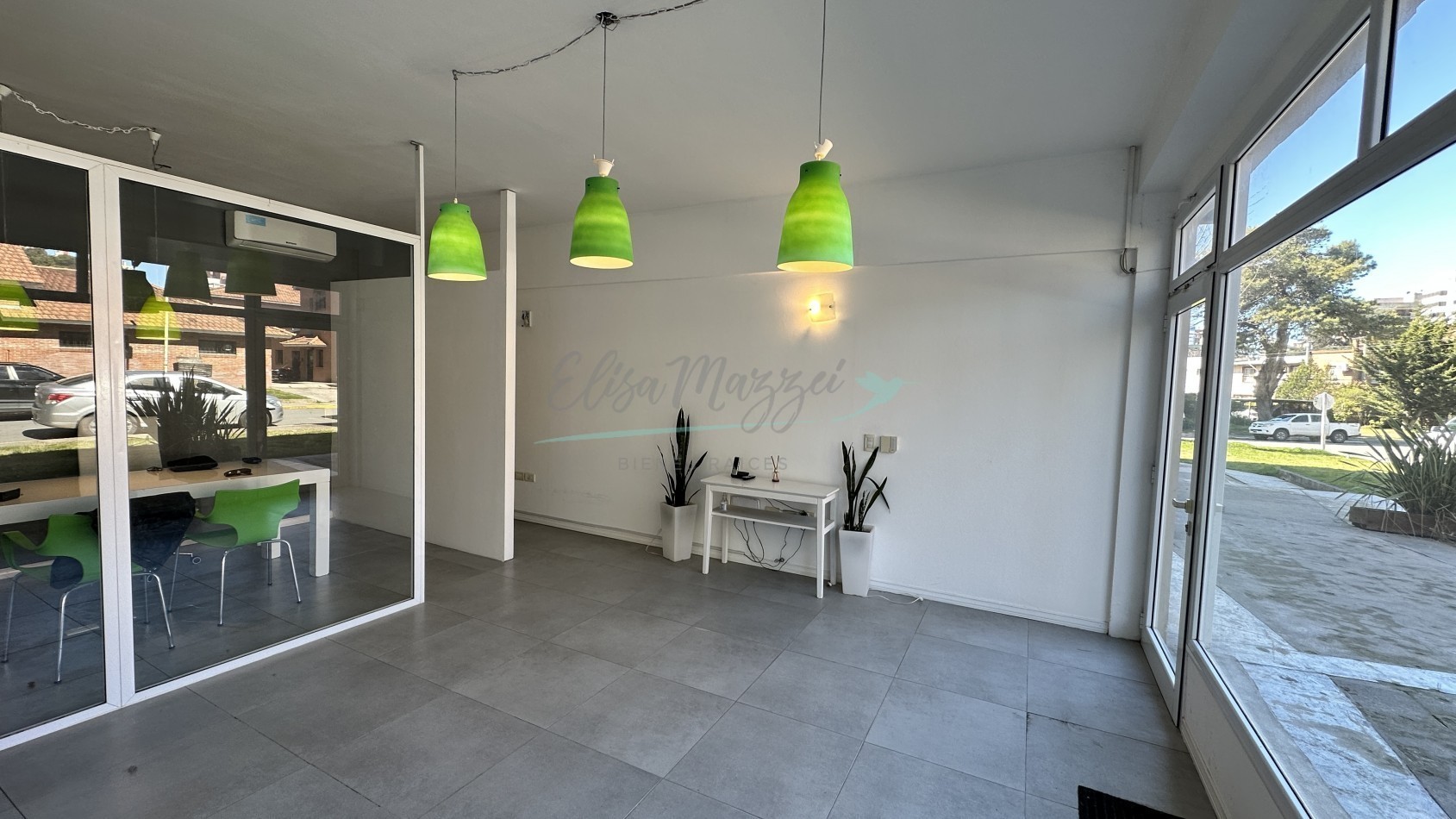 OFICINA EN ALQUILER - LOCAL EN PINAMAR CENTRO