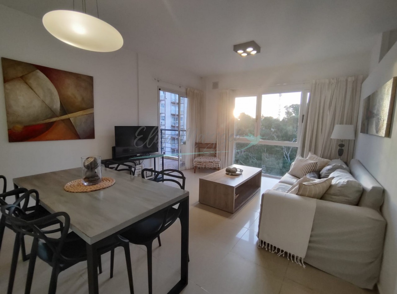 DEPARTAMENTO TRES AMBIENTES EN VENTA - PINAMAR CENTRO