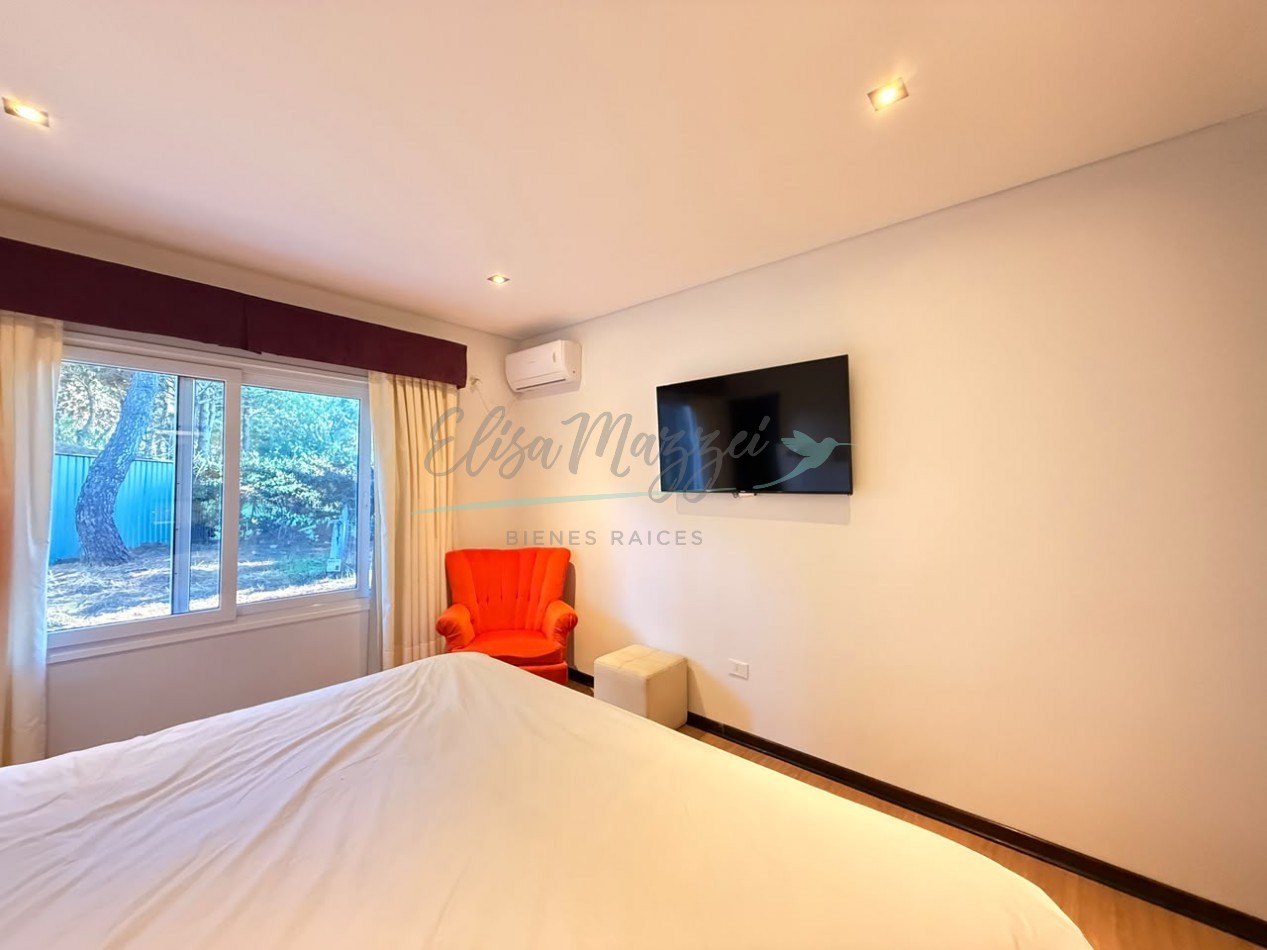 CASA EN ALQUILER ANUAL - LA HERRADURA PINAMAR