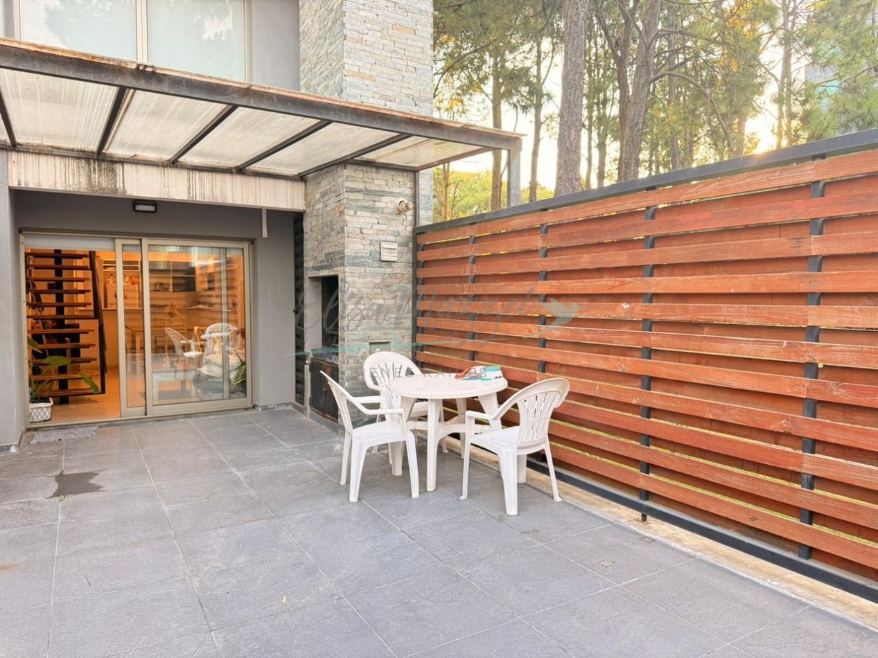 DEPARTAMENTO EN ALQUILER - PINAMAR 