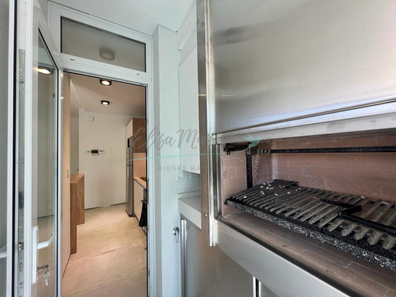 DEPARTAMENTO DOS AMBIENTES EN VENTA - PINAMAR