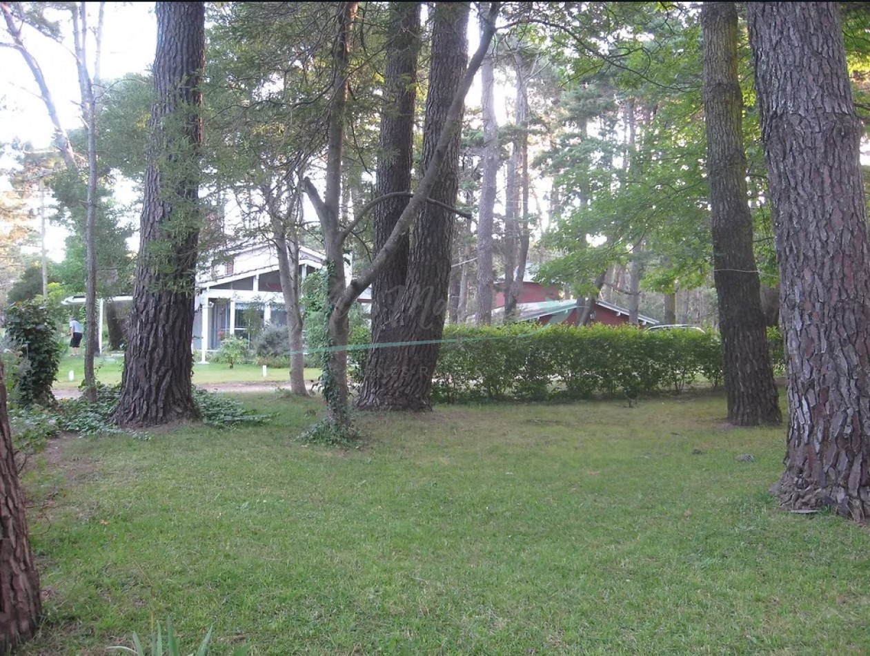 CASA EN VENTA - VALERIA DEL MAR - PINAMAR
