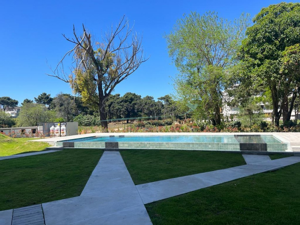 DEPARTAMENTO DOS AMBIENTES EN VENTA - PINAMAR